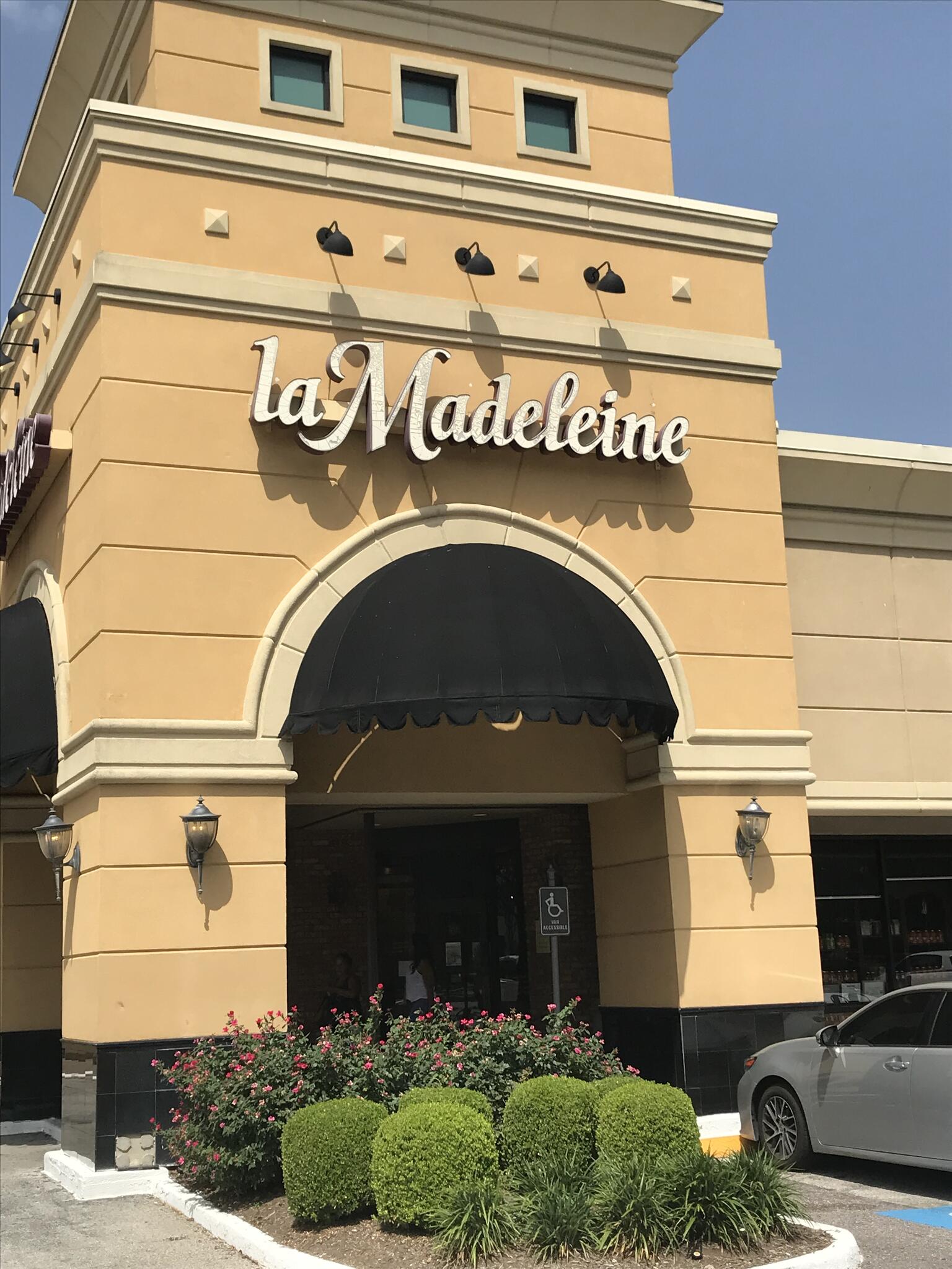 La Madeleine Champions Forest 267 Houston, TX