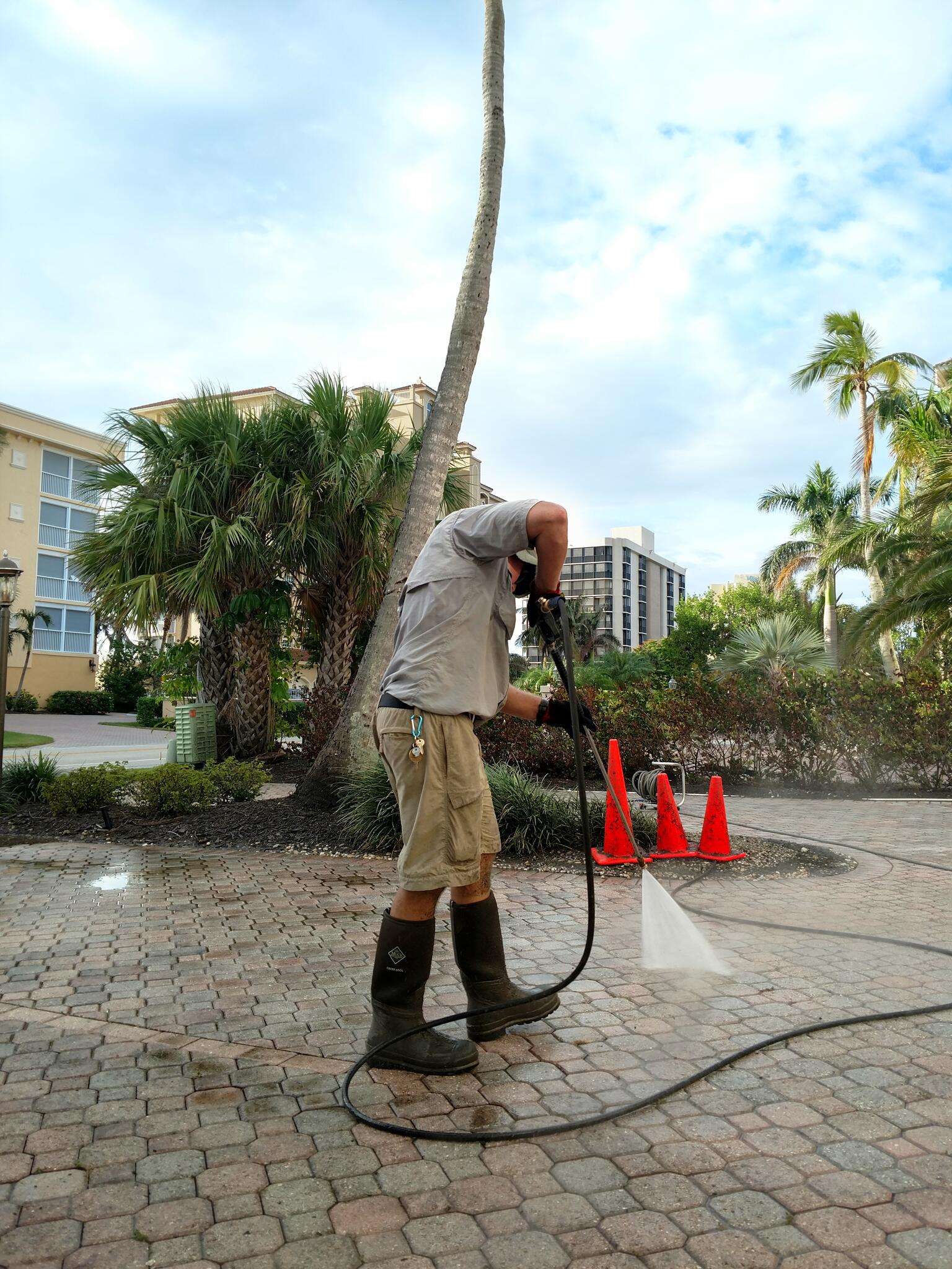 Naples Pressure Cleaning Solutions, LLC 19 Naples
