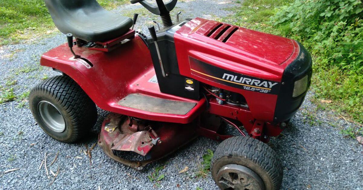 Murray 38 Inch Riding Mower for $400 in Johnstown, PA | Finds — Nextdoor