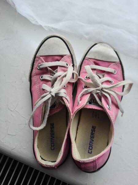 pink converse size 1