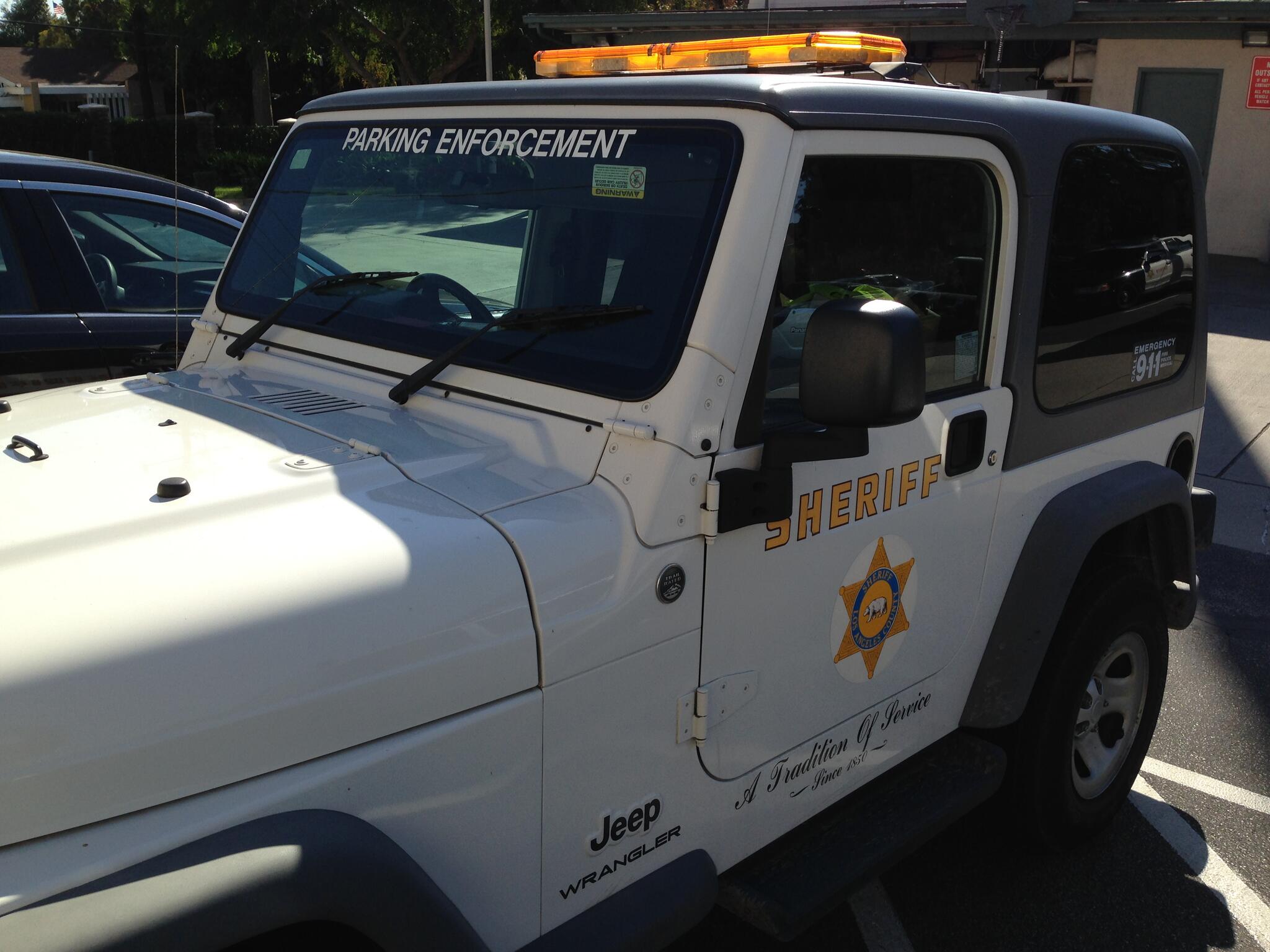 Abandoned vehicles (Los Angeles County Sheriff) — Nextdoor