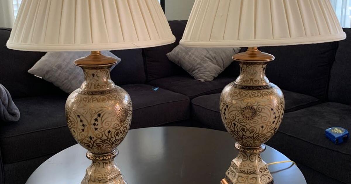 70 · Lamps Bombay original collection — Nextdoor