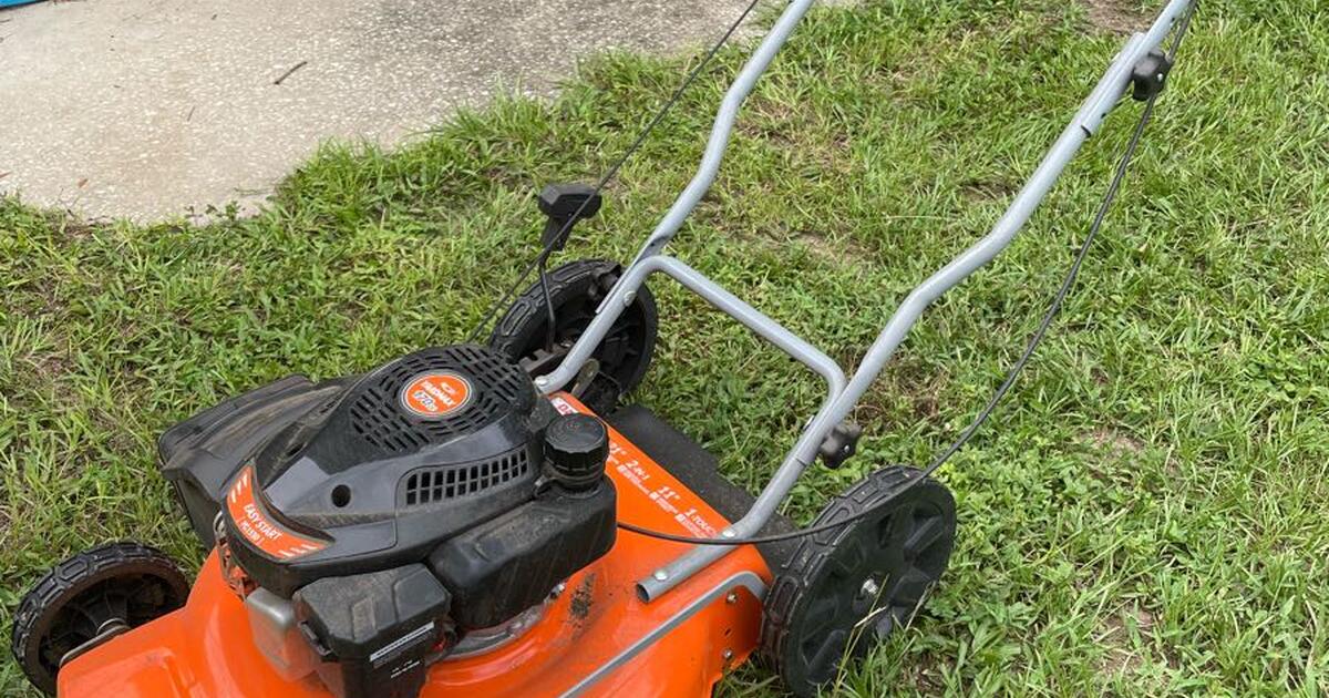 Yard Max Gas Powered Lawn Mower for 70 in Dunnellon, FL Finds — Nextdoor