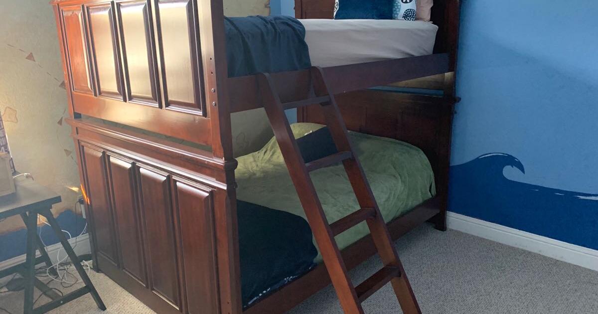 Bunk beds for 50 in Austin, TX Finds — Nextdoor