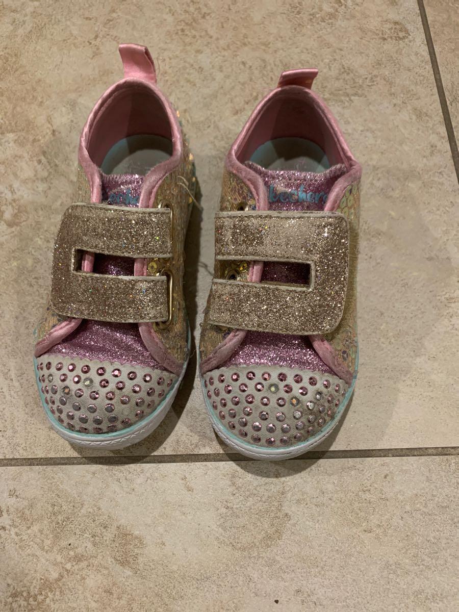 skechers light up shoes size 9
