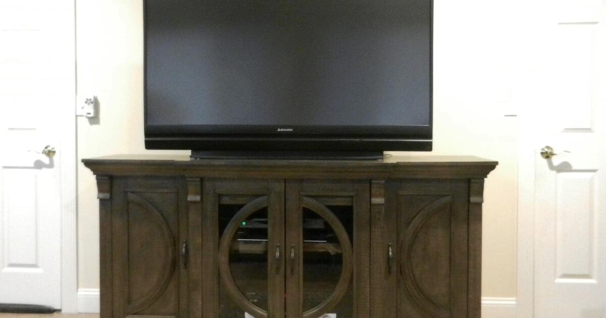 Mitsubishi 60 inch flat screen DLP TV for Free in Montville, NJ | Finds ...