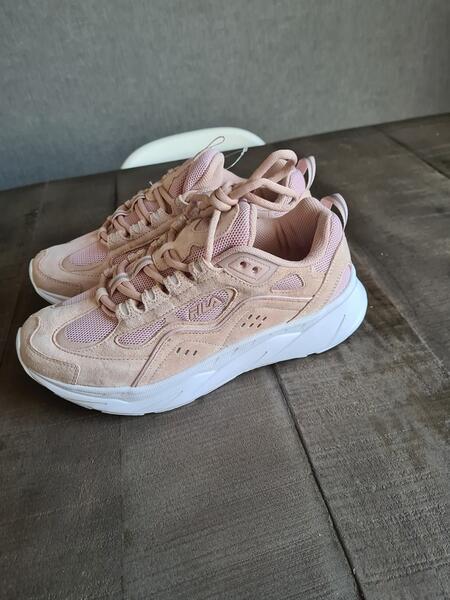 Fila Trigate Chalk M'rose Dames Sneaker Voor 49 € In Rotterdam, ZH | Finds  — Nextdoor