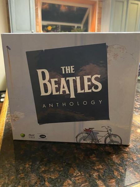 15 The Beatles Anthology Vhs Box Set 1996 Apple Capitol 8 Video Cassette Tape Set Nextdoor