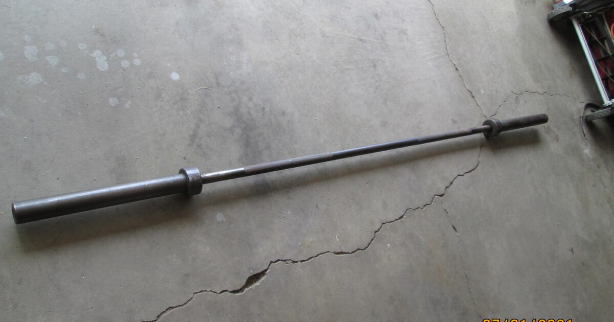 7ft 45 lb olympic weight bar for 100 in Colorado Springs, CO Finds