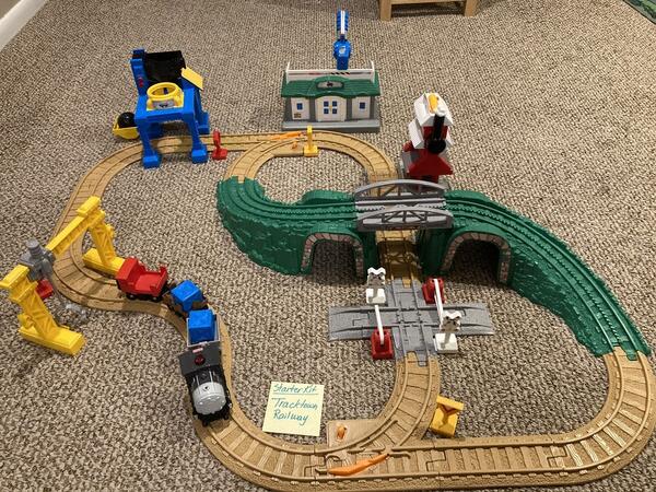 geo track train set