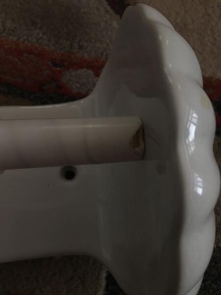 ceramic shell toilet roll holder