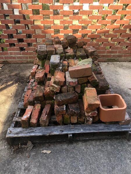 Free 50 Red Bricks For Sale Free Nextdoor