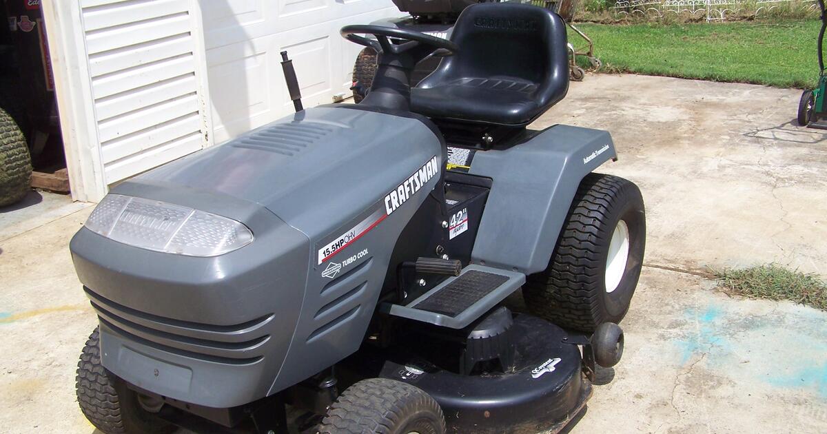 Craftsman 15.5 Hp Ohv 42 inch Riding Lawnmower ( Just marked down ) for