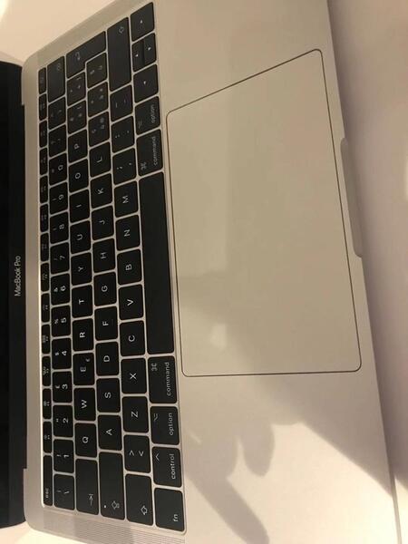 700 Macbook Pro 13 Inch 16 Two Thunderbolt 3 Ports For Sale Free Nextdoor