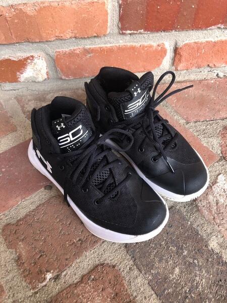 curry high tops