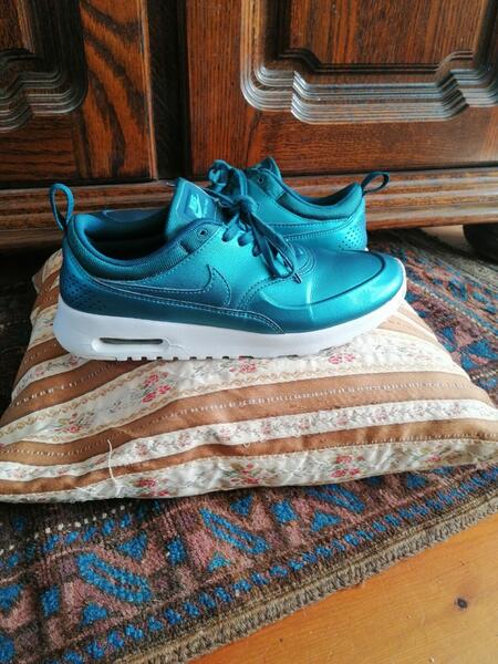 Nike Air Max Thea Maat 40 Voor 30 € In Utrecht, UT | Vondsten — Nextdoor