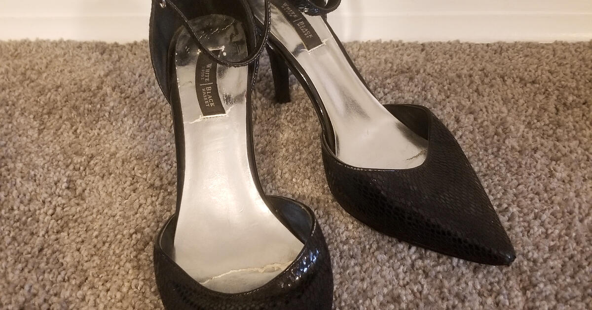 Black High Heels for Free in Milwaukee, WI | Finds — Nextdoor