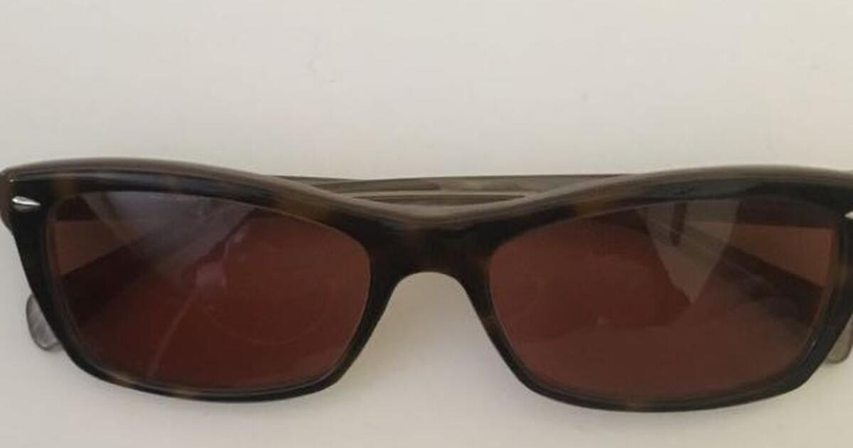 Ray Ban Sunglasses For 30 In Leeds England Finds Nextdoor