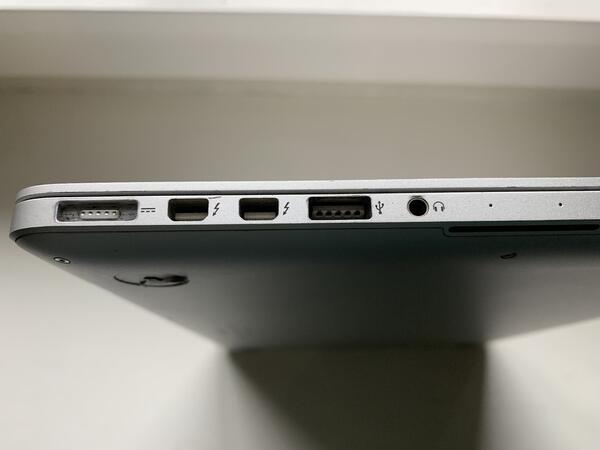 300 Apple Macbook Pro Retina 13 Inch Mid 14 2 8ghz 8gb Ram 500gb Flash Ssd Nextdoor