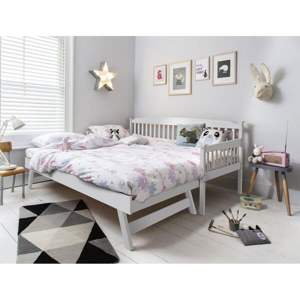 Noa Nani Isabella Day Bed Single Trundle Same Height White Wood For 85 In London Engl Finds Nextdoor