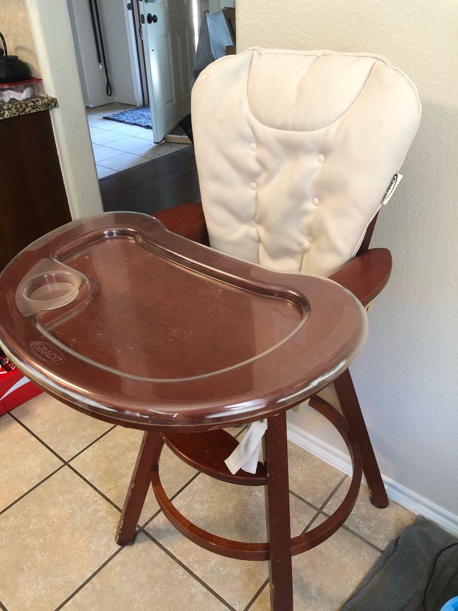 75 Graco Wooden High Chair Nextdoor