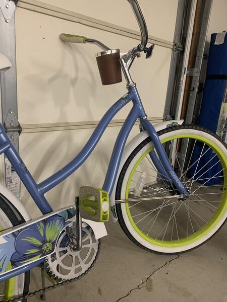 girls huffy cruiser