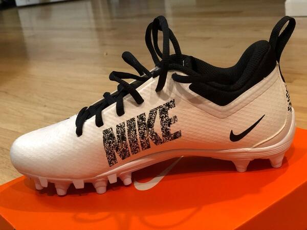 soccer cleats size 5.5