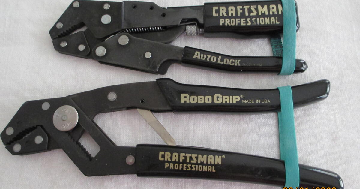 CRAFTSMAN ROBO GRIP PlIERS SET MADE IN USA 7" AND 10" for 25 in