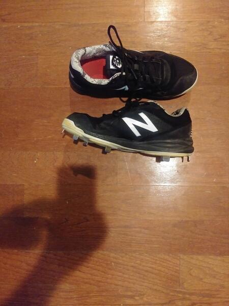 new balance tupelo cleats