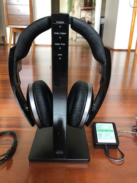 45 Sony Digital Surround Headphone System Mdr Ds6500 Wireless New Like For Sale Free Nextdoor