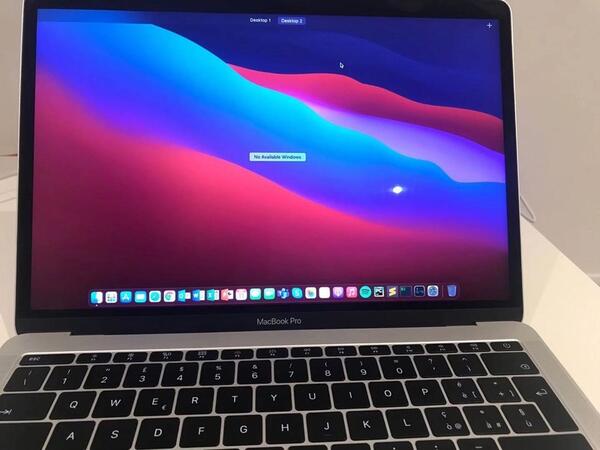 700 Macbook Pro 13 Inch 16 Two Thunderbolt 3 Ports For Sale Free Nextdoor